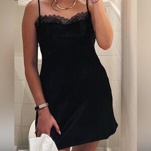 Wilfred (Aritzia) Black Slip Dress in Small.
